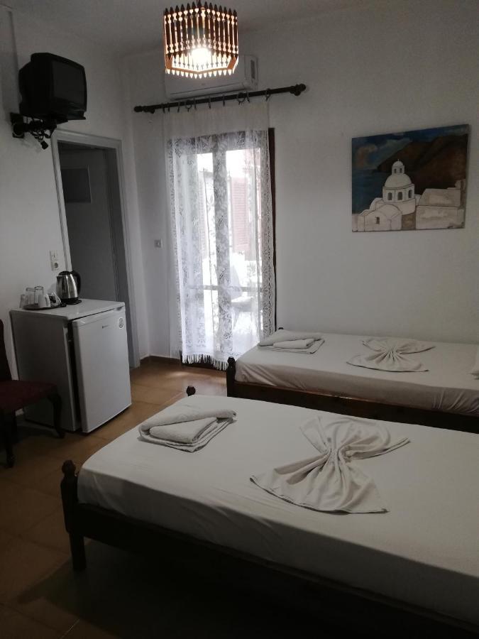 Christina Pension Karterados  Dış mekan fotoğraf